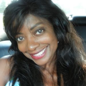 Meet your Posher, Debra